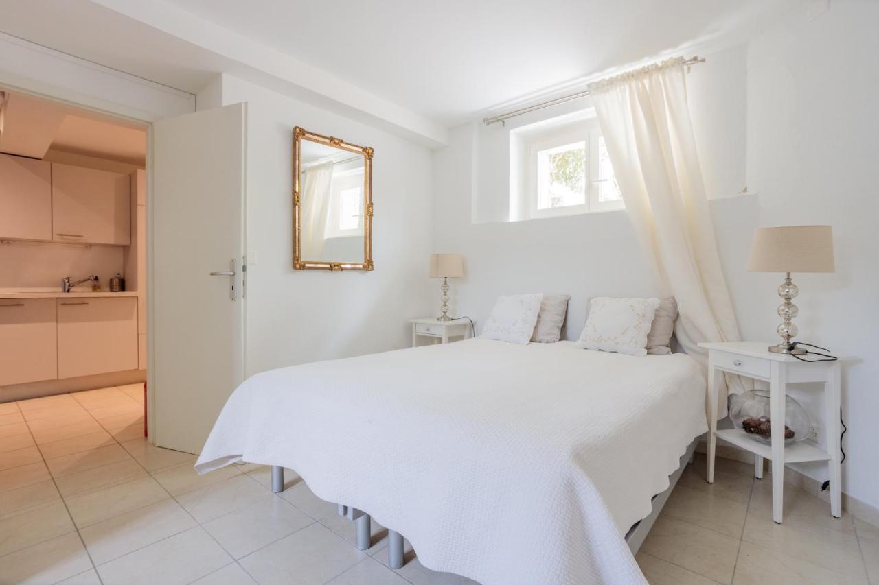 Residence Mont-Blanc Geneva Bagian luar foto